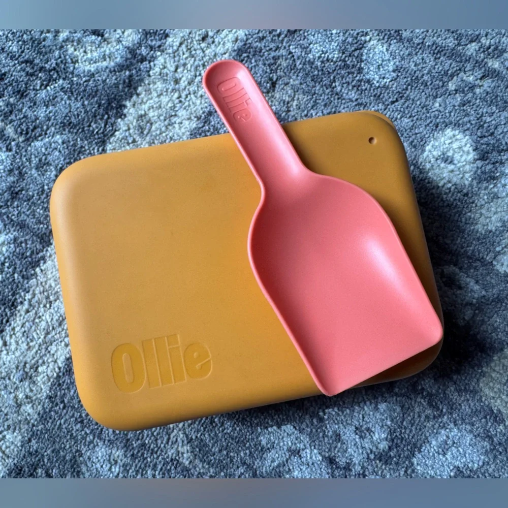 Ollie Orange and Pink Pet Food Scoop and Puptainer Food Storage
